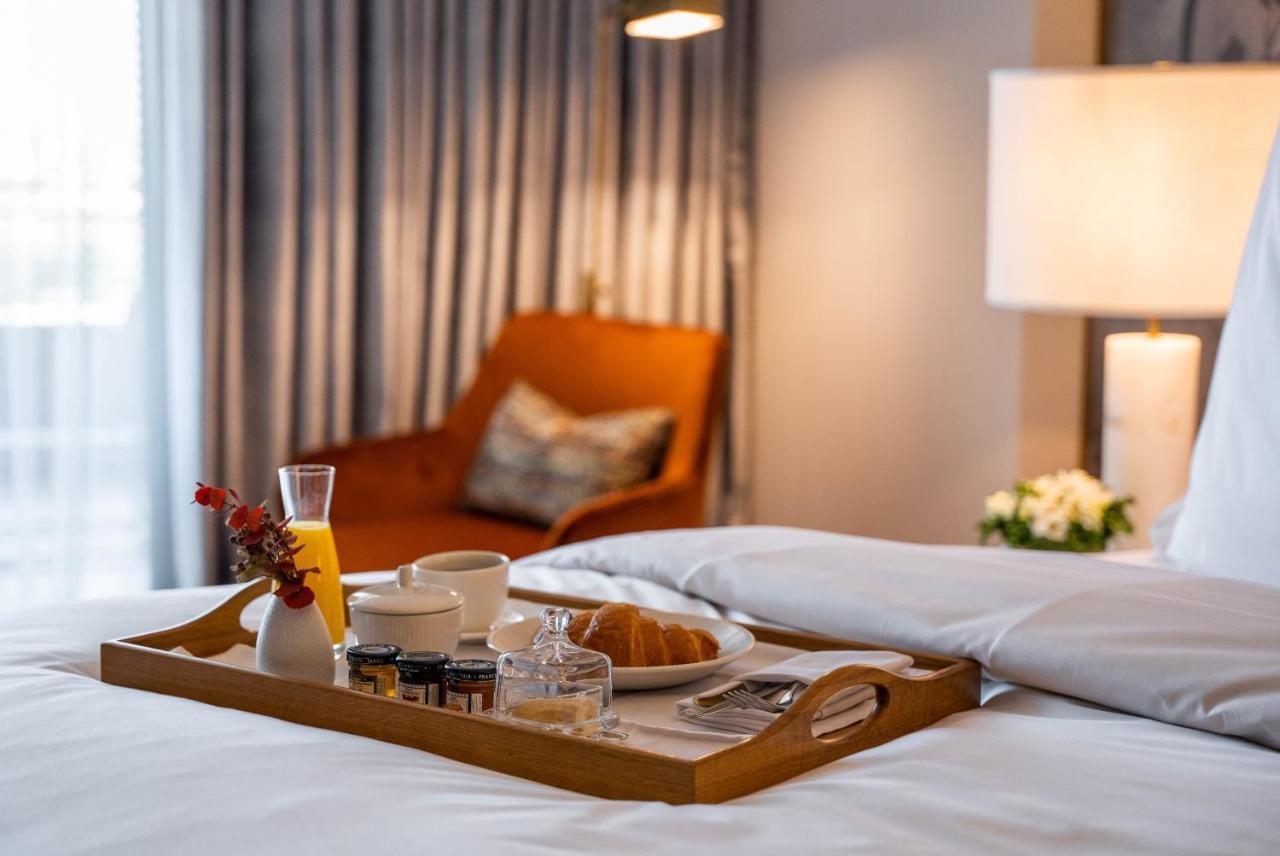 Jareed Hotel Ριάντ Εξωτερικό φωτογραφία Room service
